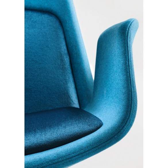 Silla de visita NORDIC con acolchado de espuma fría ignífuga - MILANI