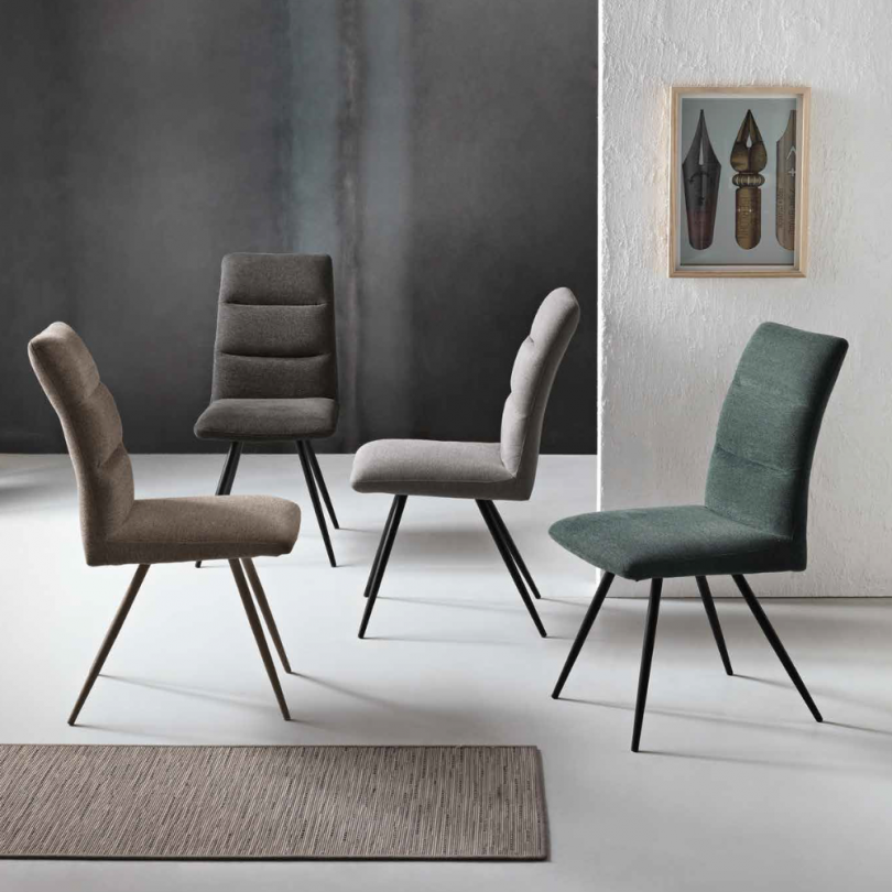 Sedia HILL con struttura in metallo...