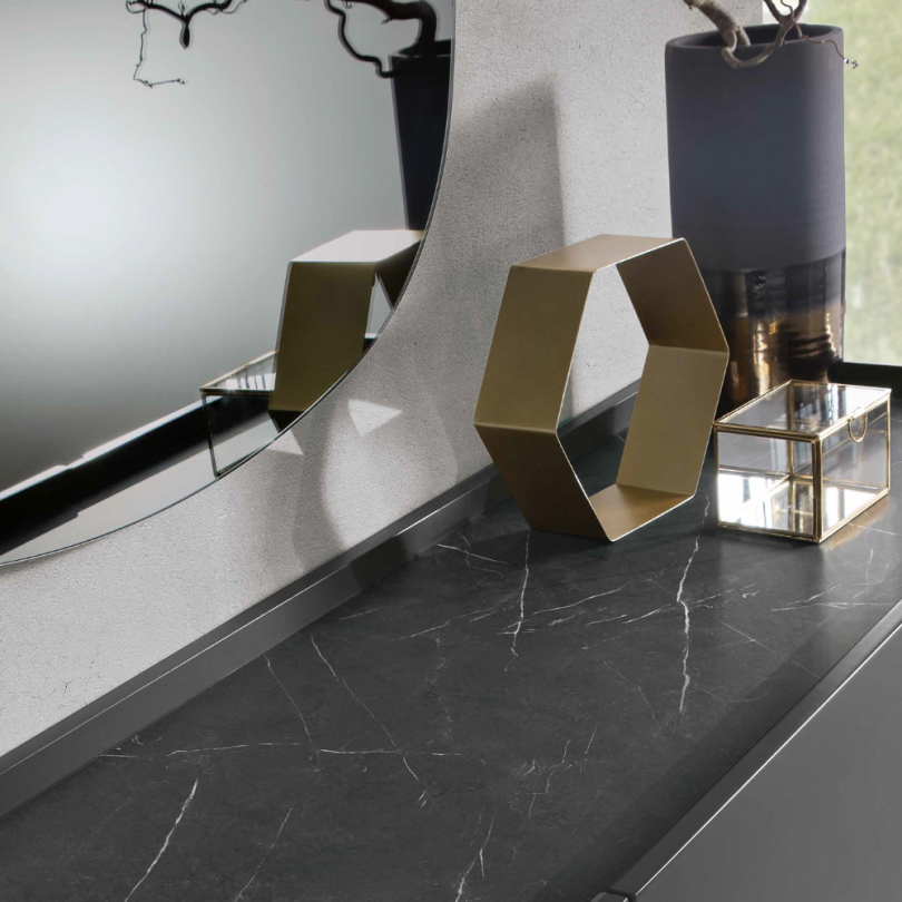 Madia GIRONA con scocca in nobilitato...