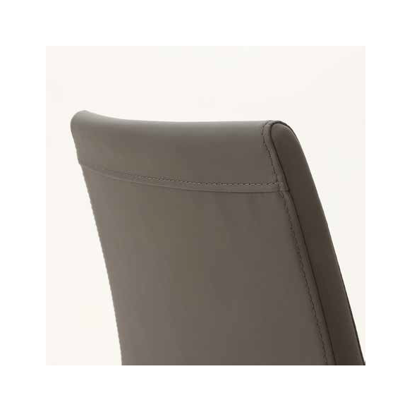 Chaise Nue Art 220 - La chaise