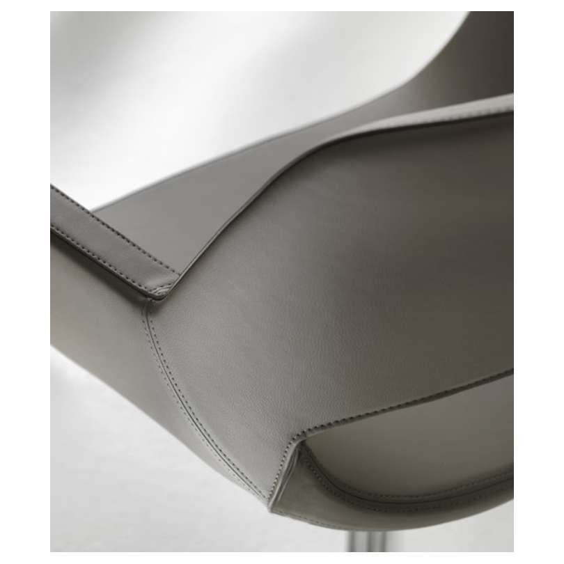 KEY CROSS Armchair Art. 977/2 The Chair